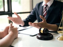 昆明企业律师 专业法律咨询服务，护航企业稳健发展